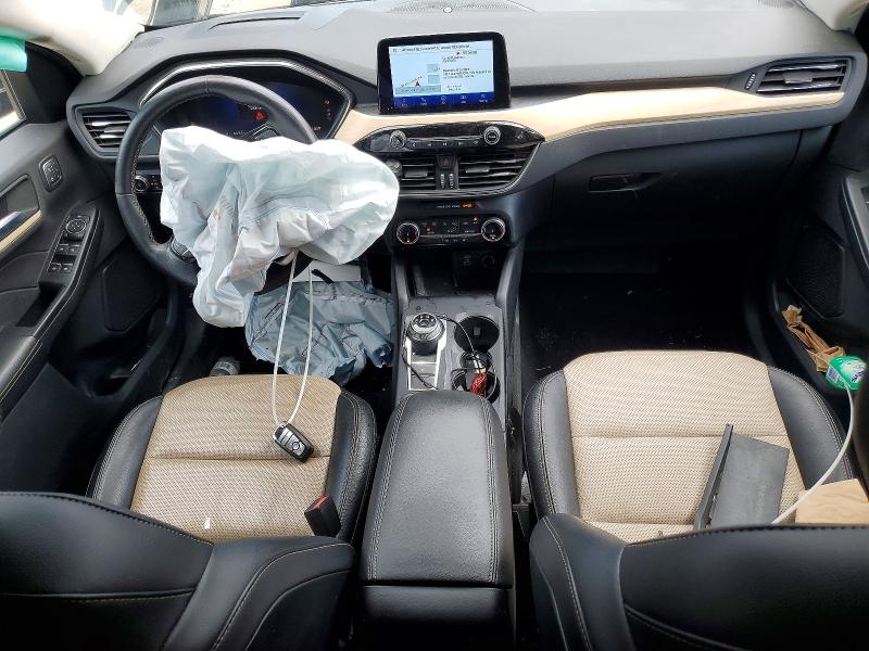 Продажа на аукционе авто 2022 Ford Escape, vin: 1FMCU0DZ4NUA93465, номер лота: 56650706