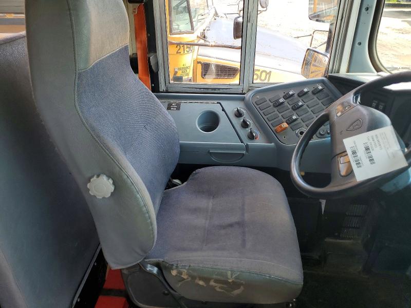 2013 Ic Corporation Ce Series მანქანა იყიდება აუქციონზე, vin: 4DRBUSKP2DB203447, აუქციონის ნომერი: 53984966