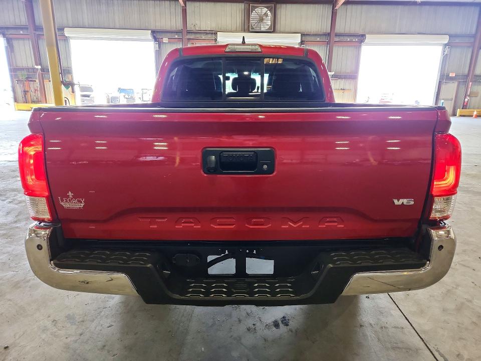 Продаж на аукціоні авто 2017 Toyota Tacoma, vin: 5TFAZ5CN1HX030884, номер лоту: 57144876