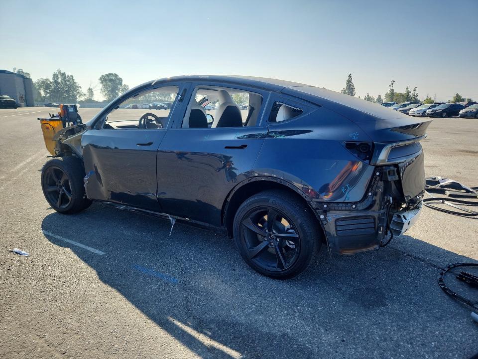 Продажа на аукционе авто 2026 Tesla Model Y, vin: 7SAYGDEEXTF364655, номер лота: 58120706