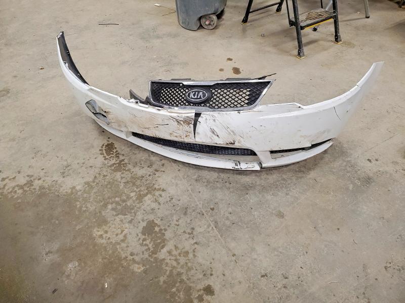 2010 Kia Forte მანქანა იყიდება აუქციონზე, vin: KNAFU4A23A5061849, აუქციონის ნომერი: 57492546