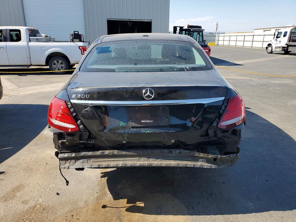 2017 Mercedes-benz E მანქანა იყიდება აუქციონზე, vin: WDDZF4JB7HA175032, აუქციონის ნომერი: 57557026