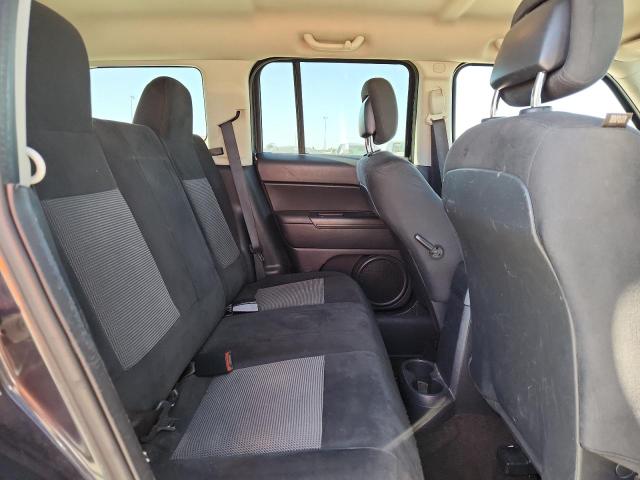 56718766 :رقم المزاد ، 1C4NJPBA1FD313061 vin ، 2015 Jeep Patriot مزاد بيع