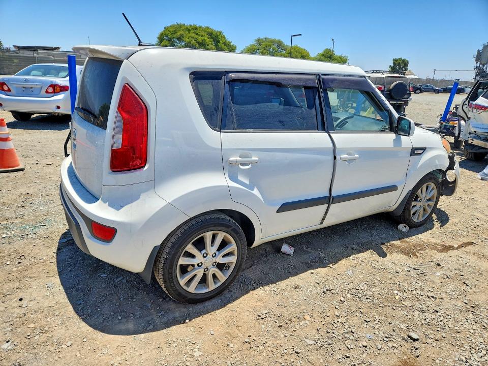 Продажа на аукционе авто 2013 Kia Soul, vin: KNDJT2A50D7577514, номер лота: 58234976
