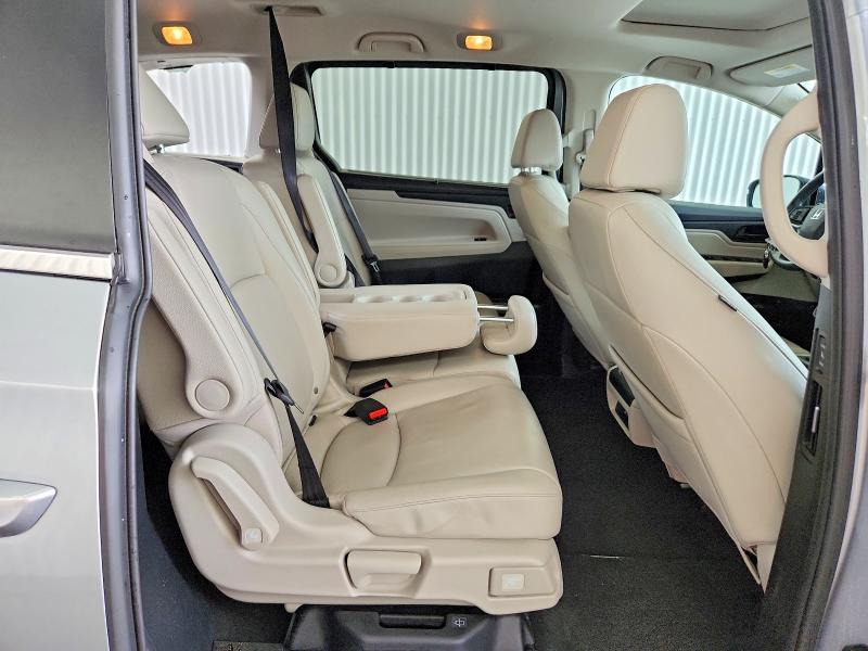 56947616 :رقم المزاد ، 5FNRL6H60SB080270 vin ، 2025 Honda Odyssey مزاد بيع