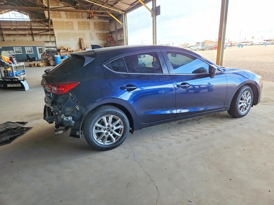 Продажа на аукционе авто 2015 Mazda 3, vin: JM1BM1M7XF1240508, номер лота: 57268836