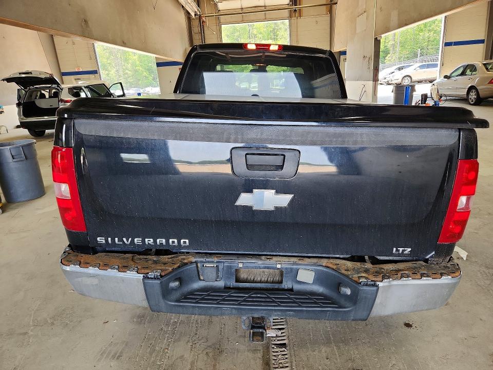 Продажа на аукционе авто 2007 Chevrolet Silverado, vin: 1GCEK19JX7Z529818, номер лота: 56850646