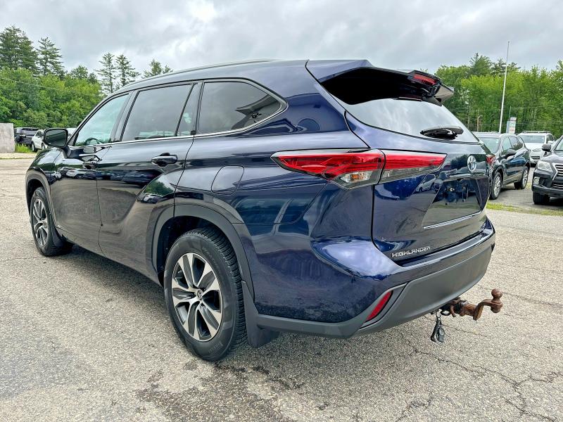 Продажа на аукционе авто 2022 Toyota Highlander Hybrid, vin: 5TDGBRCH2NS556944, номер лота: 58985326