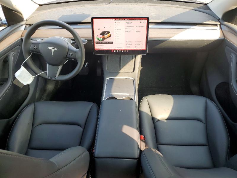 Продаж на аукціоні авто 2025 Tesla Model Y, vin: 7SAYGDED5SA372763, номер лоту: 57120146