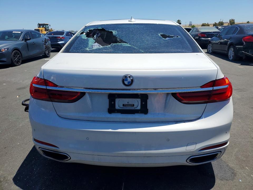 2016 Bmw 740 მანქანა იყიდება აუქციონზე, vin: WBA7E2C50GG548131, აუქციონის ნომერი: 56168576