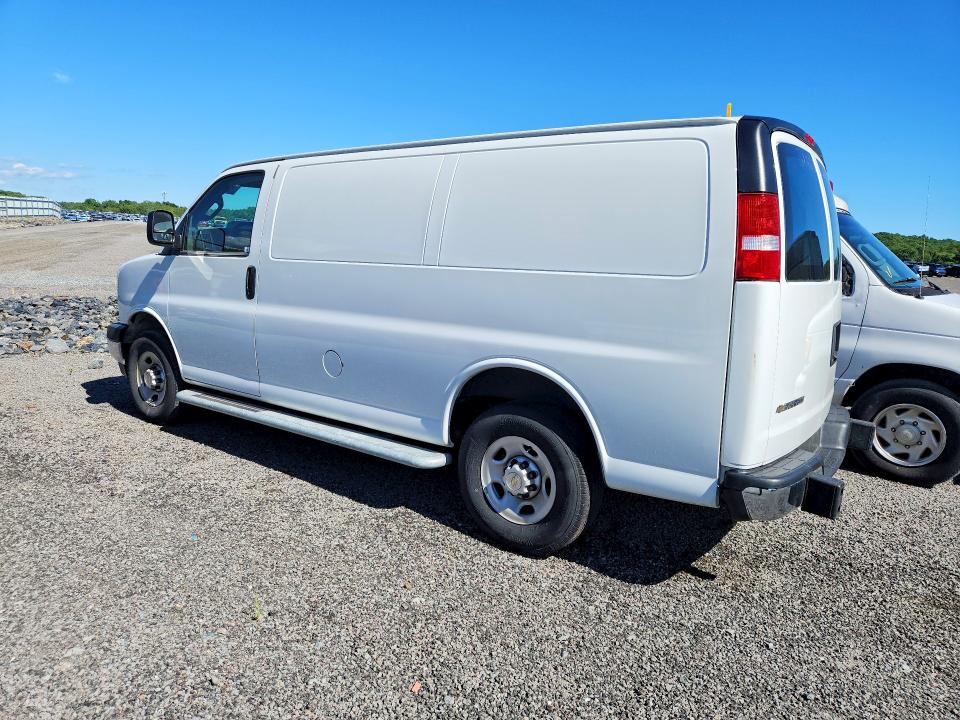 57586796 :رقم المزاد ، 1GCWGAFP9R1210474 vin ، 2024 Chevrolet Express G2500 مزاد بيع