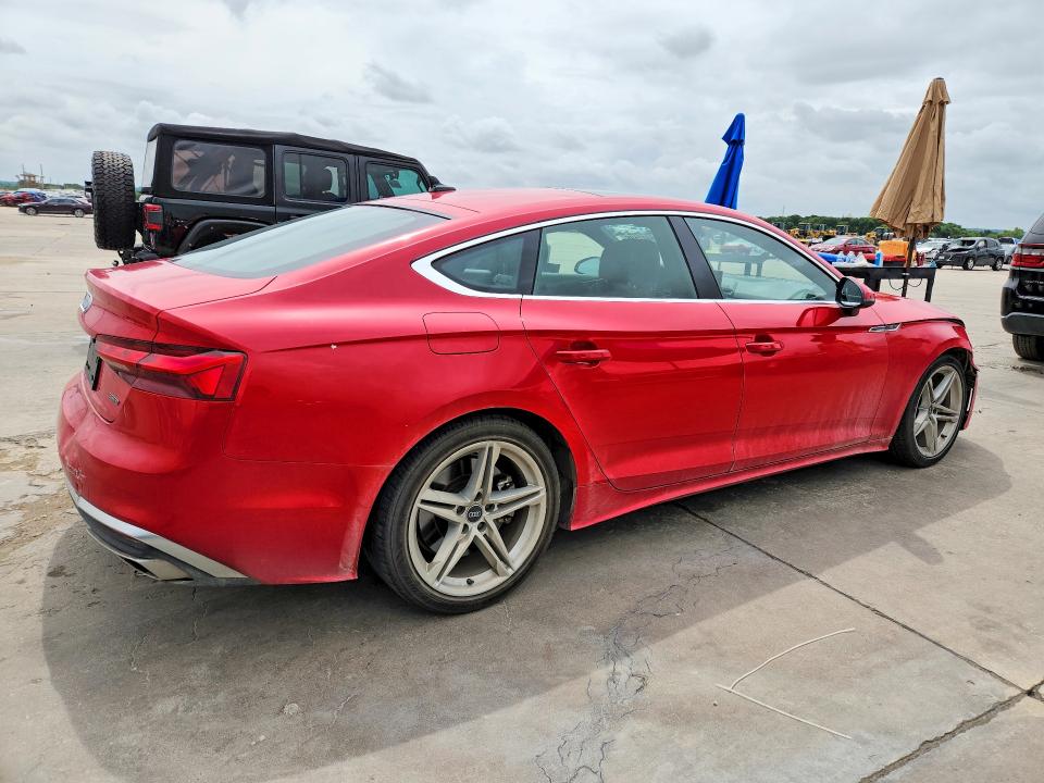 2021 Audi A5 მანქანა იყიდება აუქციონზე, vin: WAUDACF57MA059241, აუქციონის ნომერი: 56442596