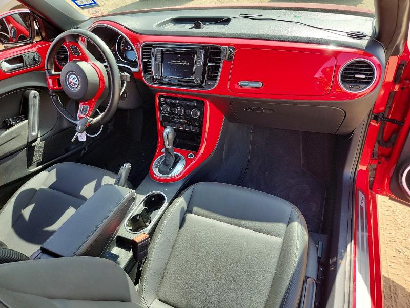 59183316 :رقم المزاد ، 3VW5DAAT6KM505515 vin ، 2019 Volkswagen Beetle مزاد بيع