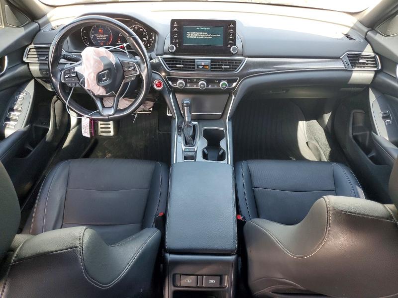 54913756 :رقم المزاد ، 1HGCV1F37NA040519 vin ، 2022 Honda Accord مزاد بيع