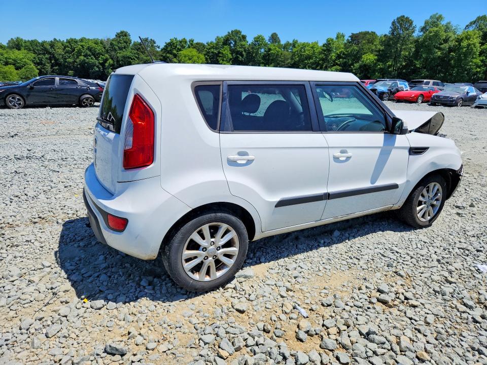 2013 Kia Soul მანქანა იყიდება აუქციონზე, vin: KNDJT2A60D7500943, აუქციონის ნომერი: 56170276