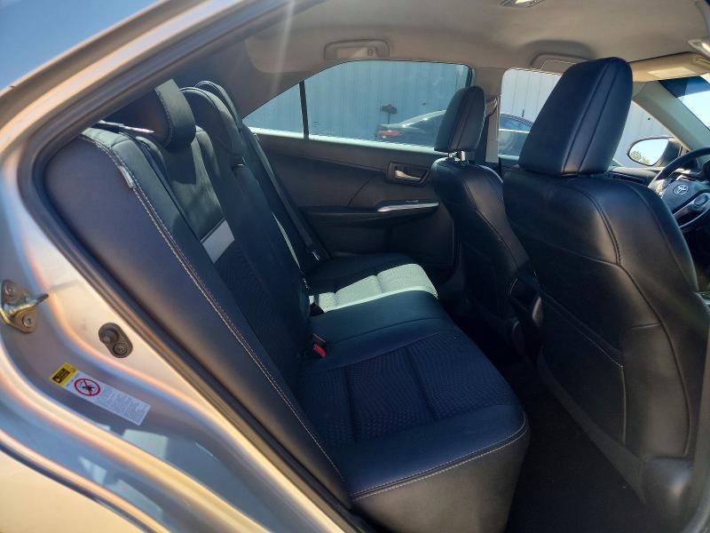 55358546 :رقم المزاد ، 4T1BF1FK3EU452977 vin ، 2014 Toyota Camry مزاد بيع