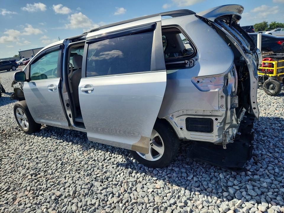 Aukcja sprzedaży 2015 Toyota Sienna, vin: 5TDXK3DC4FS598694, numer aukcji: 57716736