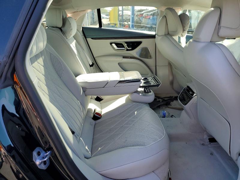56334436 :رقم المزاد ، W1KCG4EB7NA016049 vin ، 2022 Mercedes-benz Eqs Sedan مزاد بيع