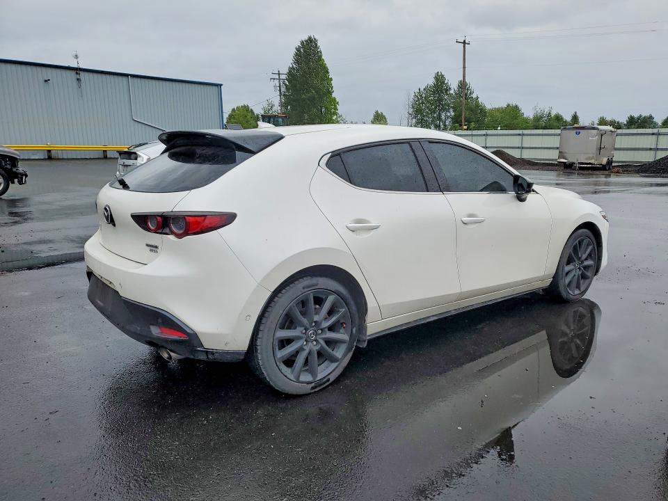 2021 Mazda 3 მანქანა იყიდება აუქციონზე, vin: JM1BPBNY6M1312337, აუქციონის ნომერი: 56362806