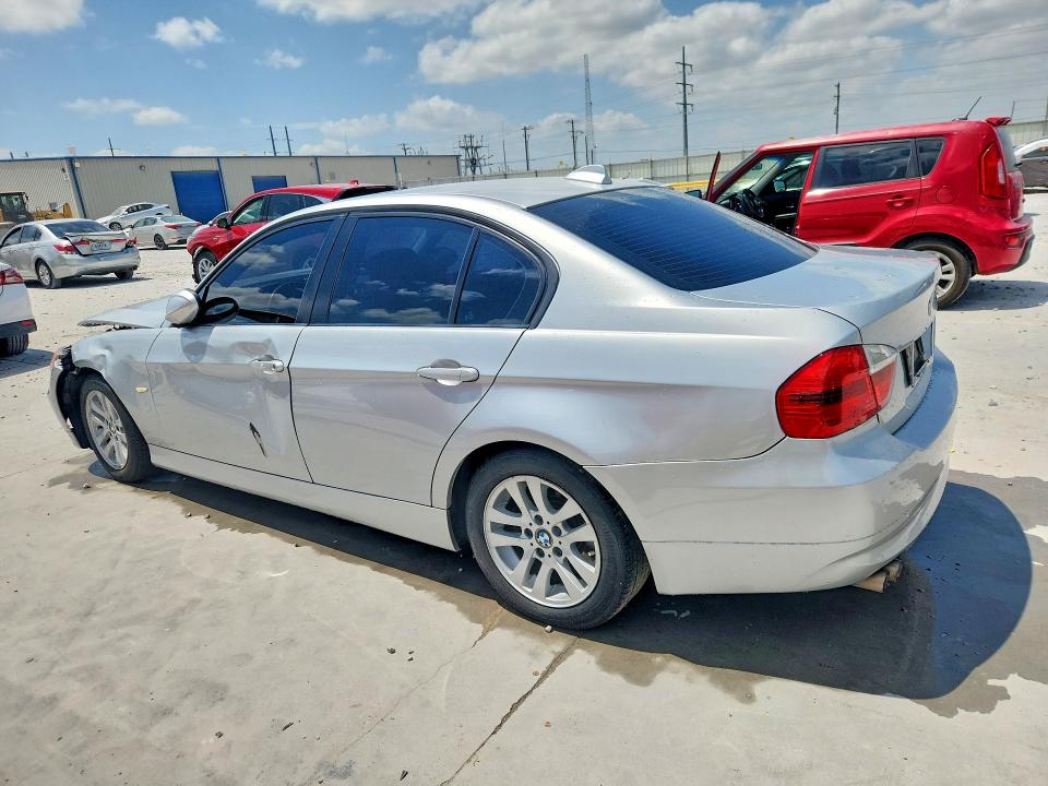 Aukcja sprzedaży 2006 Bmw 325, vin: WBAVB13516PT26464, numer aukcji: 58570556
