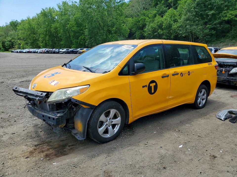 Продажа на аукционе авто 2017 Toyota Sienna, vin: 5TDZZ3DC2HS845895, номер лота: 57139366