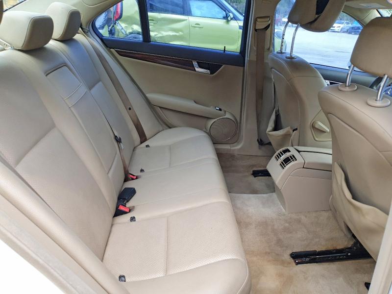 2010 Mercedes-benz C მანქანა იყიდება აუქციონზე, vin: WDDGF5EB6AF376176, აუქციონის ნომერი: 55735526