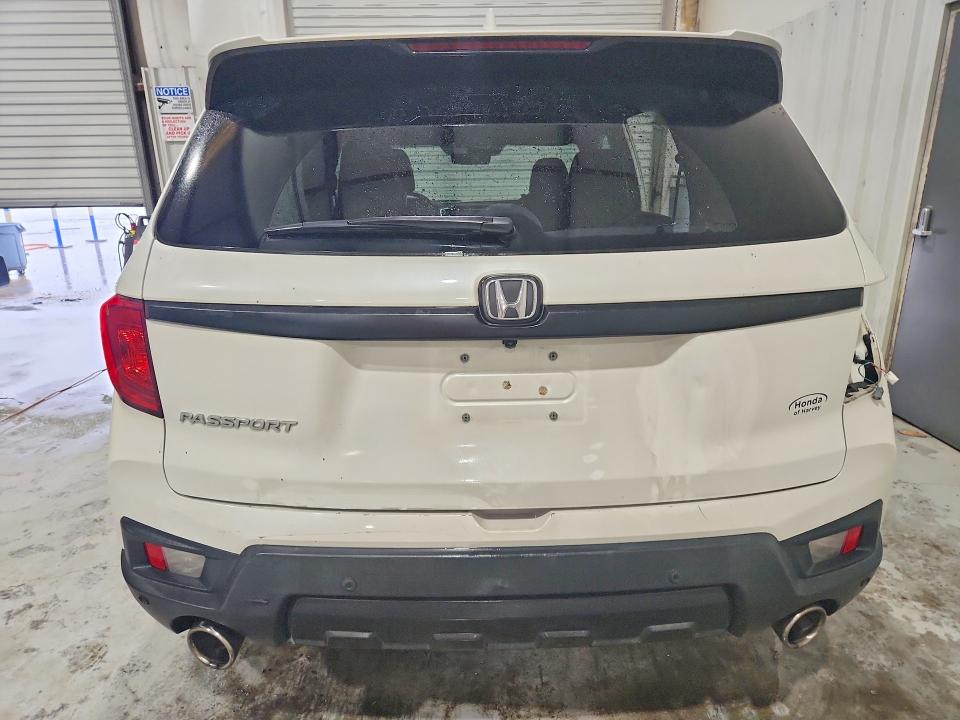 Продаж на аукціоні авто 2022 Honda Passport, vin: 5FNYF7H5XNB005242, номер лоту: 57152116