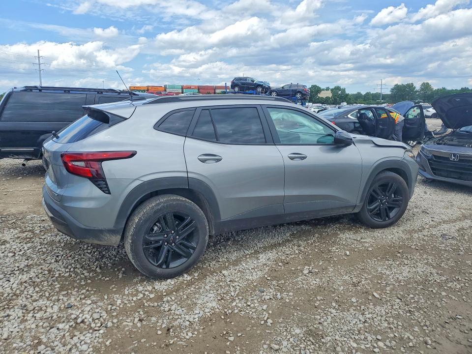 Продажа на аукционе авто 2025 Chevrolet Trax, vin: KL77LKEPXSC273971, номер лота: 57930796