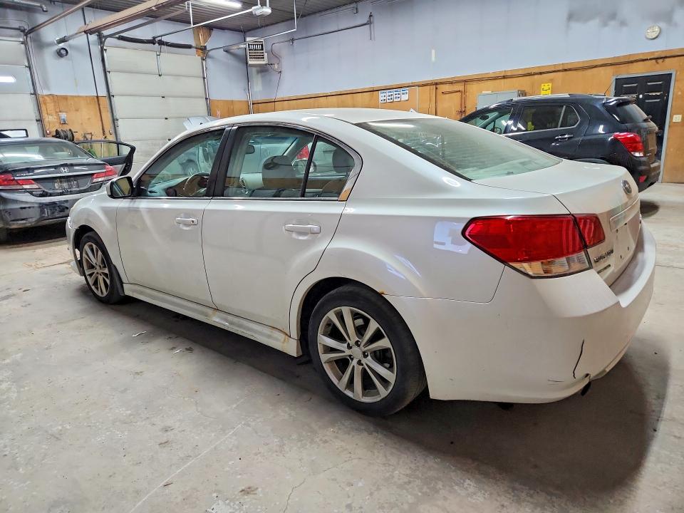 53723286 :رقم المزاد ، 4S3BMCC69D3022288 vin ، 2013 Subaru Legacy مزاد بيع