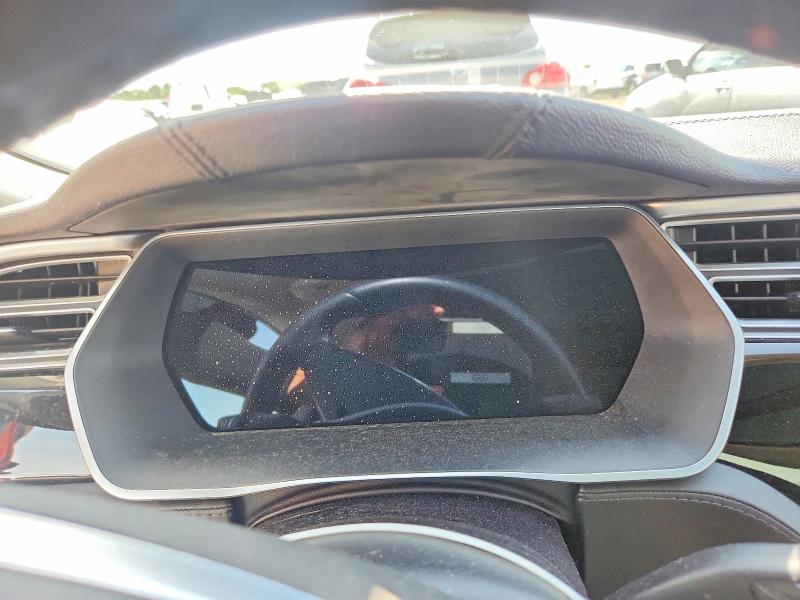 2015 Tesla Model S მანქანა იყიდება აუქციონზე, vin: 5YJSA1H18FF080201, აუქციონის ნომერი: 56804136