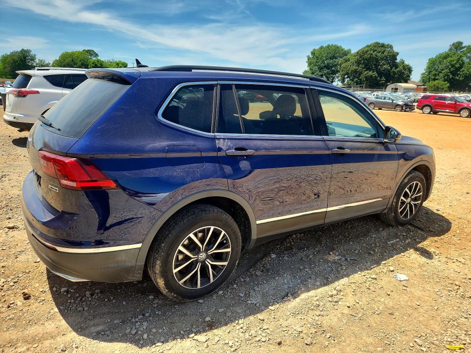 Продажа на аукционе авто 2021 Volkswagen Tiguan, vin: 3VV2B7AX7MM103959, номер лота: 56288366