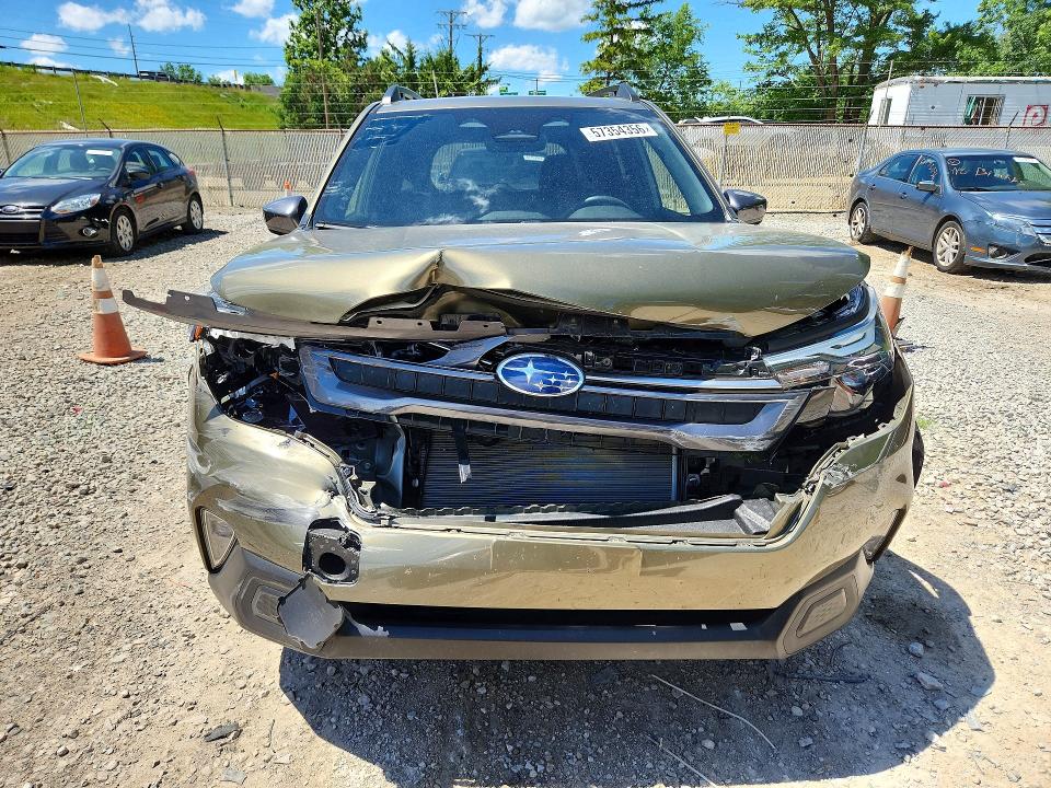 2025 Subaru Forester მანქანა იყიდება აუქციონზე, vin: JF2SLDBC7SH425574, აუქციონის ნომერი: 57354356