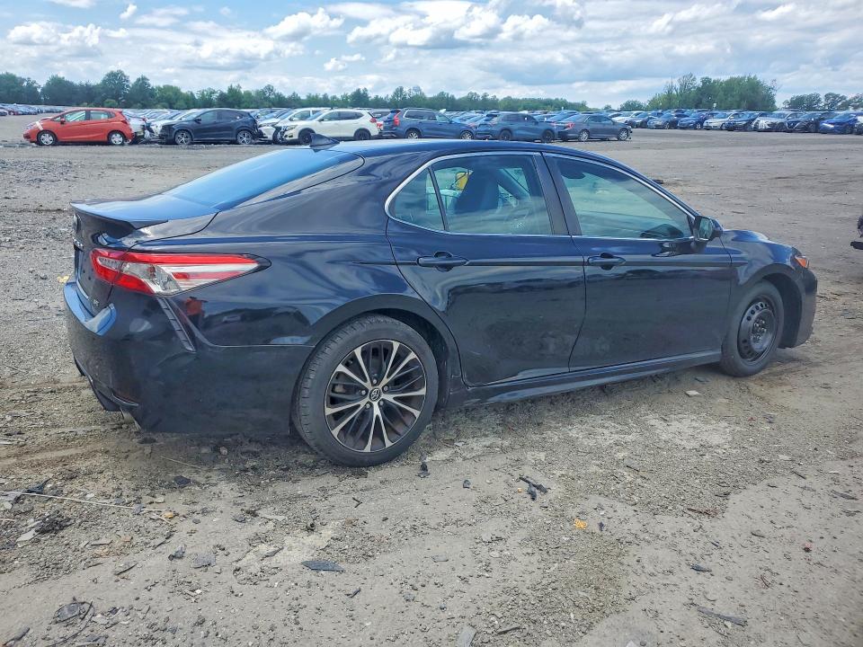 2019 Toyota Camry მანქანა იყიდება აუქციონზე, vin: 4T1B11HKXKU847813, აუქციონის ნომერი: 57418876