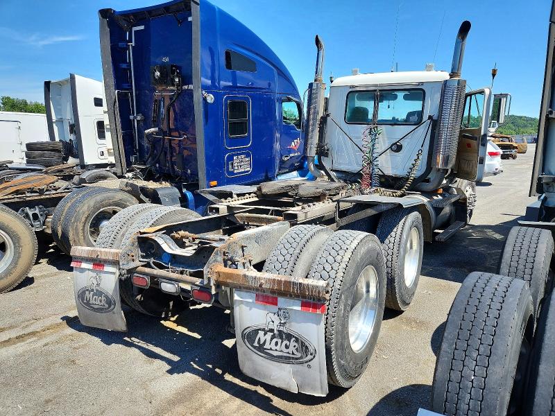 Продаж на аукціоні авто 2003 Mack 600, vin: 1M1AA18Y03W154940, номер лоту: 54477096