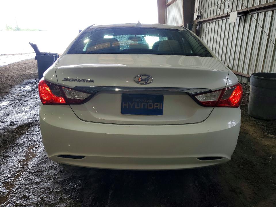 57223946 :رقم المزاد ، 5NPEB4ACXDH737330 vin ، 2013 Hyundai Sonata مزاد بيع