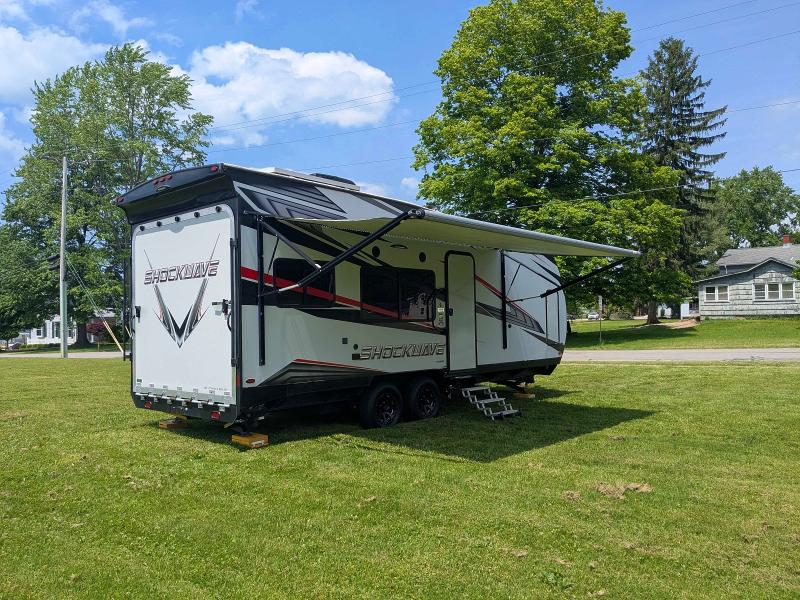 Продажа на аукционе авто 2021 Forest River Shockwave Toy Hauler, vin: 4X4TSHZ22ME005892, номер лота: 56056266