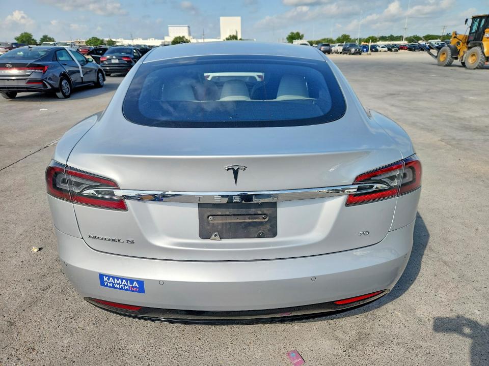 Продажа на аукционе авто 2016 Tesla Model S, vin: 5YJSA1E12GF147302, номер лота: 58988796