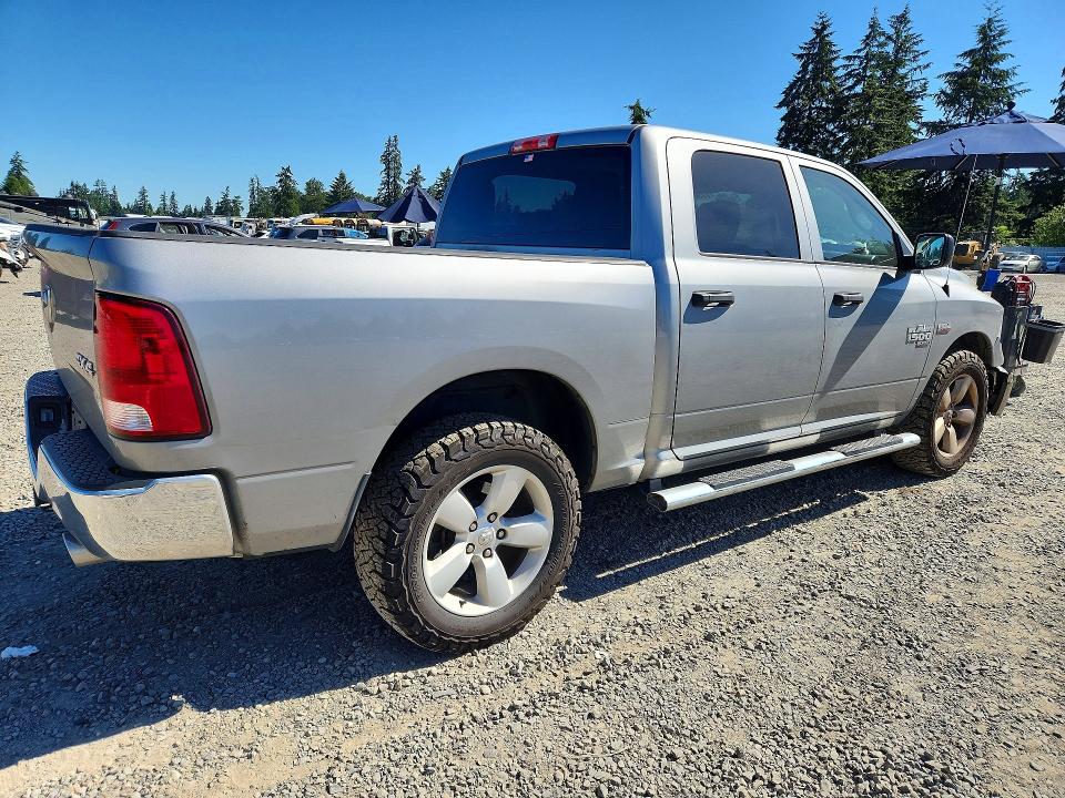 57567046 :رقم المزاد ، 3C6RR7KT0LG290955 vin ، 2020 Ram 1500 Classic مزاد بيع