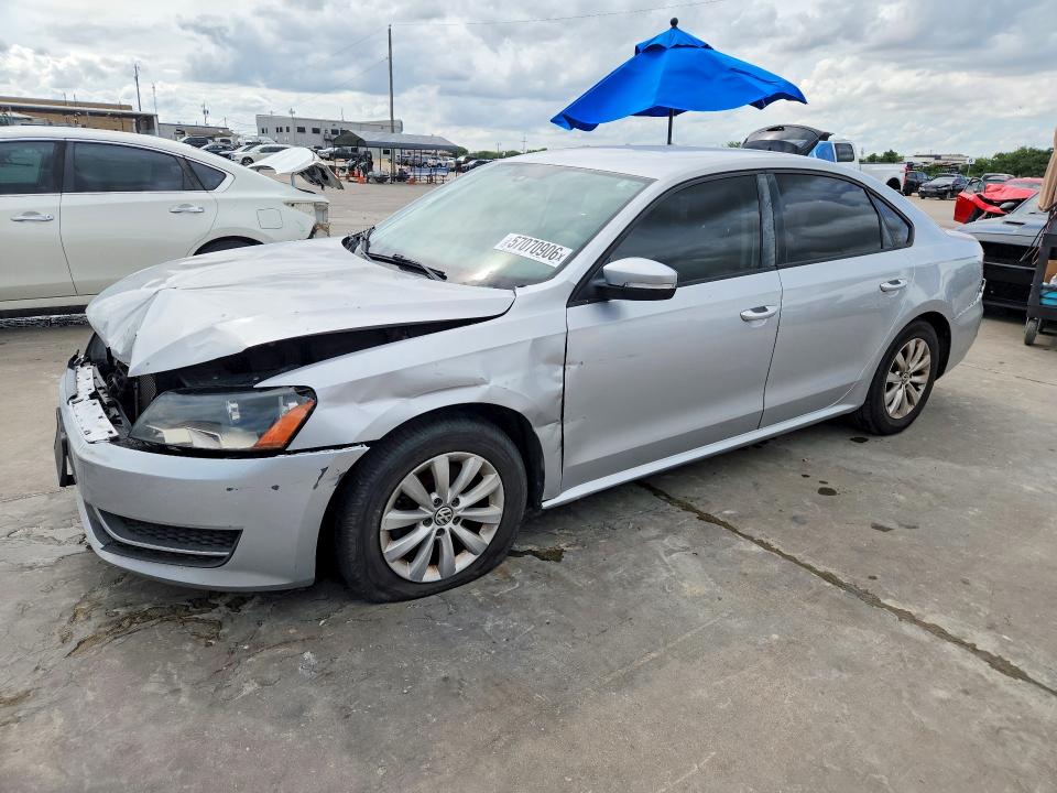 57070906 :رقم المزاد ، 1VWAH7A30DC018563 vin ، 2013 Volkswagen Passat مزاد بيع