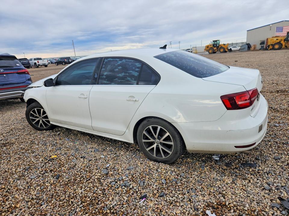 56137736 :رقم المزاد ، 3VWDB7AJ5HM364397 vin ، 2017 Volkswagen Jetta مزاد بيع