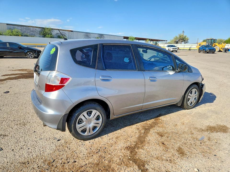 2010 Honda Fit მანქანა იყიდება აუქციონზე, vin: JHMGE8H22AC010094, აუქციონის ნომერი: 55724436