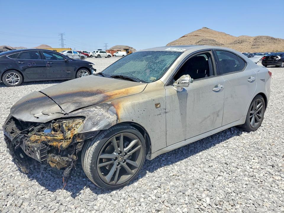 56871926 :رقم المزاد ، JTHBF5C2XB5151725 vin ، 2011 Lexus Is مزاد بيع