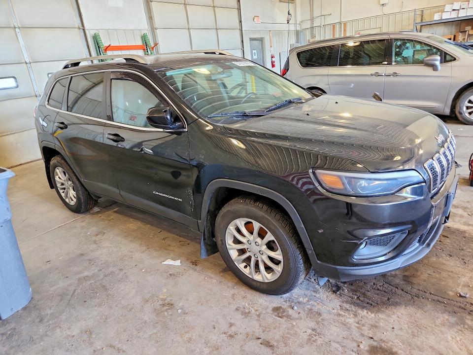 2019 Jeep Cherokee მანქანა იყიდება აუქციონზე, vin: 1C4PJMCB9KD351985, აუქციონის ნომერი: 57072906