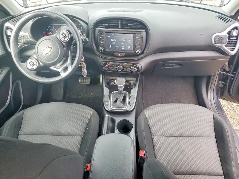2020 Kia Soul მანქანა იყიდება აუქციონზე, vin: KNDJ23AU4L7012875, აუქციონის ნომერი: 56815086