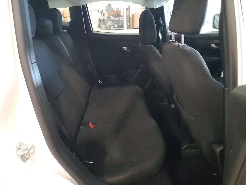 58829786 :رقم المزاد ، ZACNJBBB5KPK71899 vin ، 2019 Jeep Renegade مزاد بيع