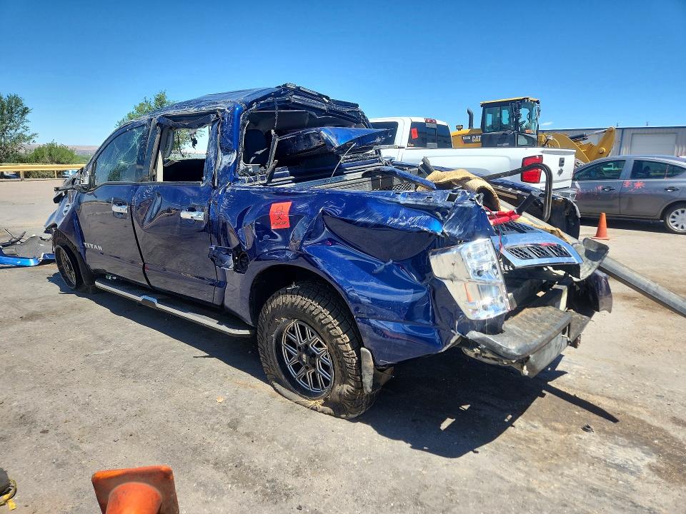 59093786 :رقم المزاد ، 1N6AA1E52HN505805 vin ، 2017 Nissan Titan مزاد بيع