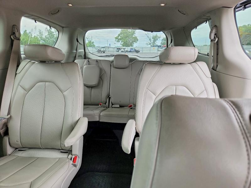 Продажа на аукционе авто 2018 Chrysler Pacifica, vin: 2C4RC1BG9JR131126, номер лота: 56254956