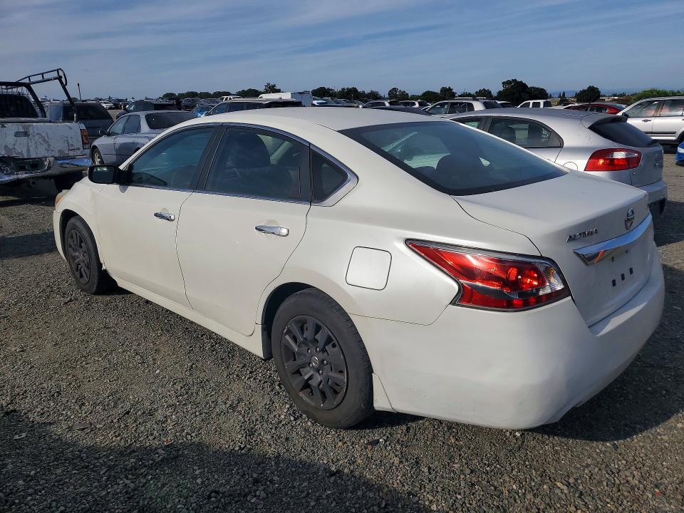55567006 :رقم المزاد ، 1N4AL3AP6FC135005 vin ، 2015 Nissan Altima مزاد بيع