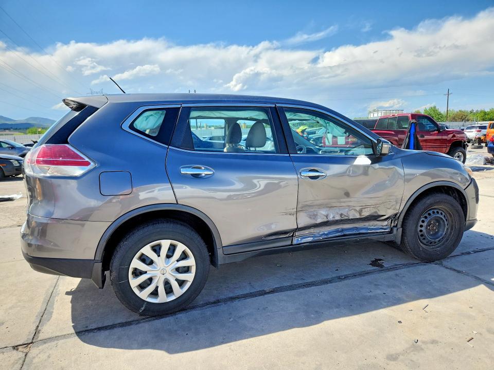 55095126 :رقم المزاد ، KNMAT2MV1FP518891 vin ، 2015 Nissan Rogue مزاد بيع