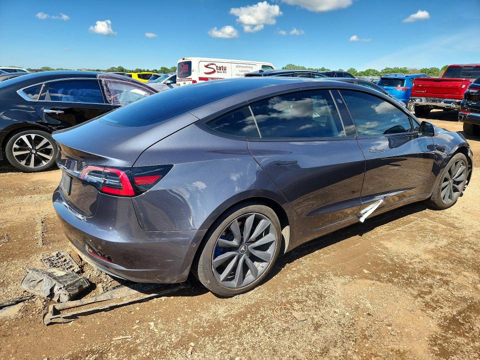 57803696 :رقم المزاد ، 5YJ3E1EA4LF797459 vin ، 2020 Tesla Model 3 مزاد بيع